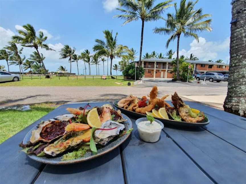 Palms Restaurant @ Sarina Beach, Sarina Beach, QLD