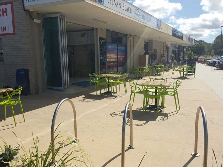 Sylvan Beach Seafood Cafe, Bellara, QLD