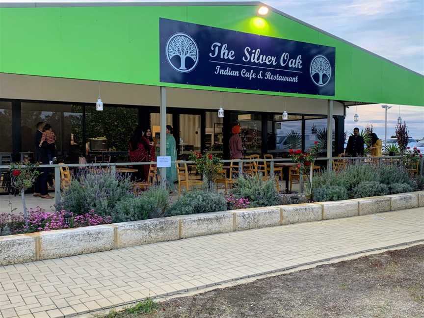 The Silver Oak Cafe and Restaurant, Herne Hill, WA