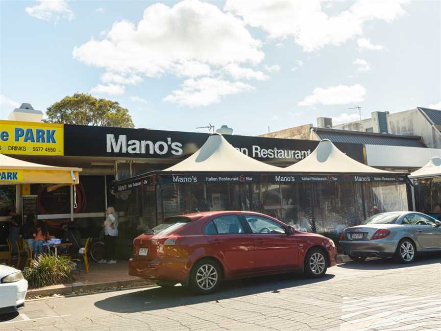 Mano's Italian Restaurant, Paradise Point, QLD