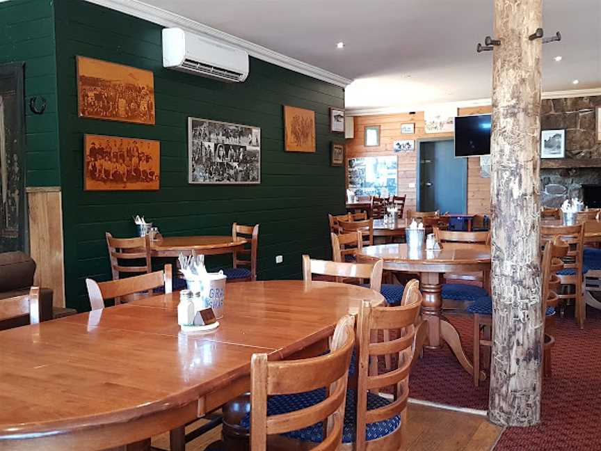 Hunt Club Hotel, Merrijig, VIC