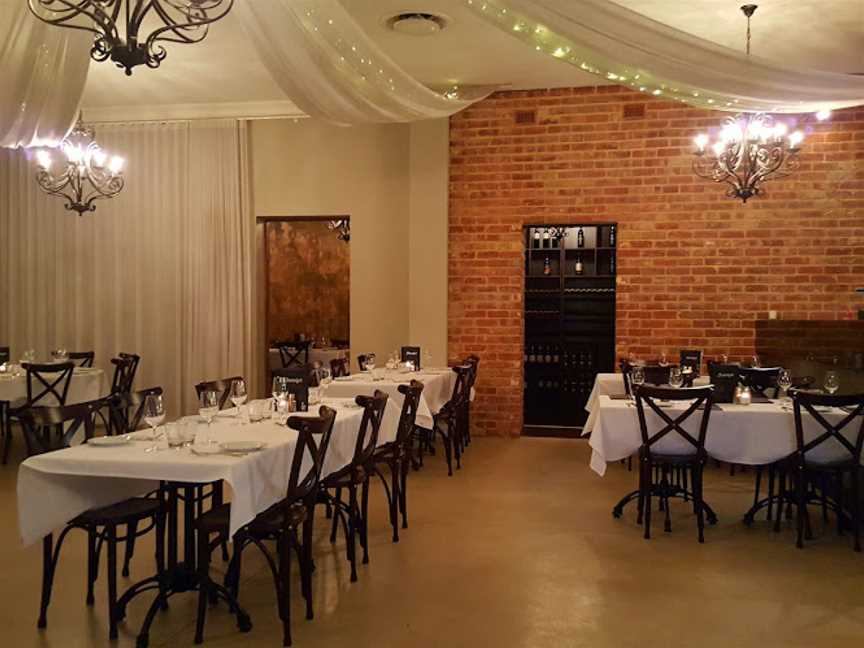 Sneaky's Restaurant, Angle Vale, SA