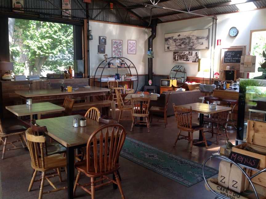 Biddy Martha's Cafe/Foodstore, Bunyip, VIC