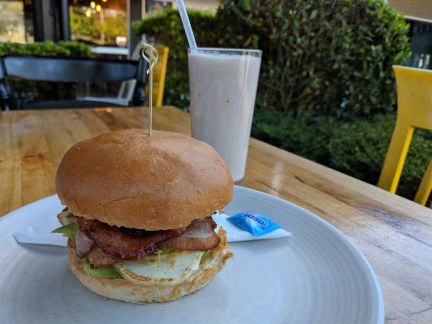 Burger Pl8, Jindalee, QLD