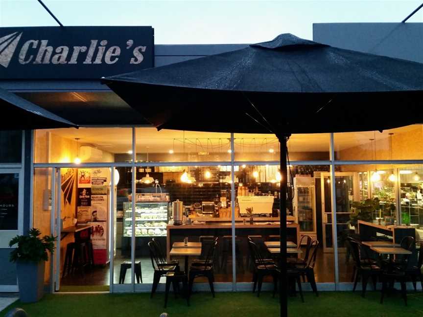 Charlie's Coffee Bar, Hilton, WA
