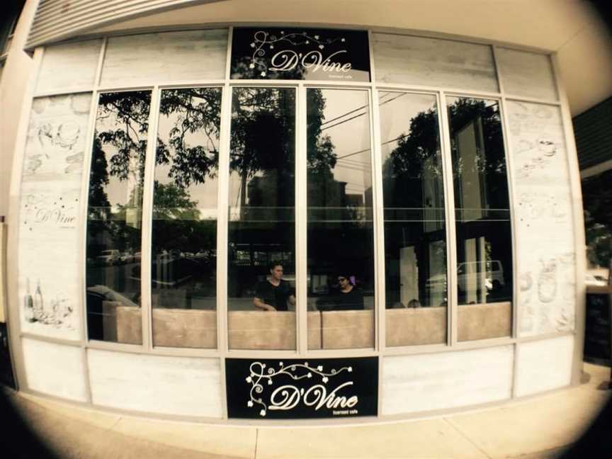 D'Vine Licensed Cafe, Alexandria, NSW