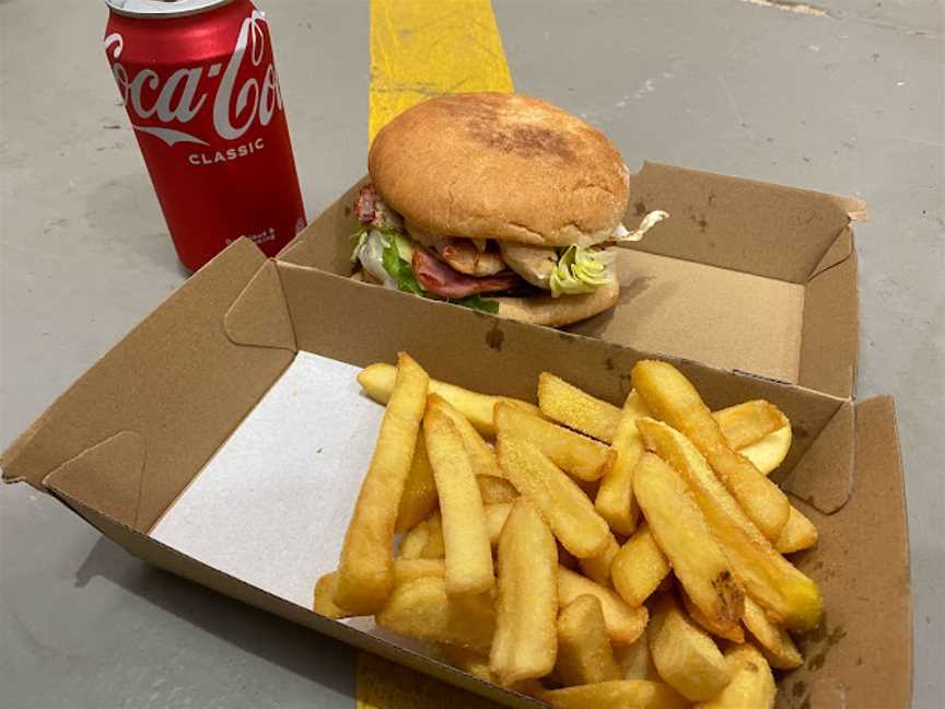 Georgies Corner Burgers & Cooked Seafood, Tarragindi, QLD
