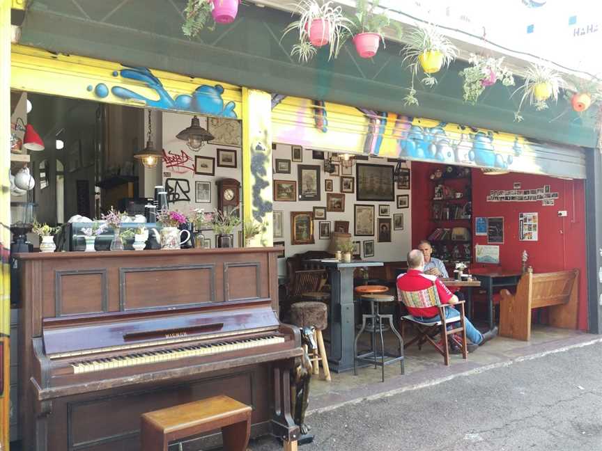 Hoi Polloi Cafe, Townsville, QLD