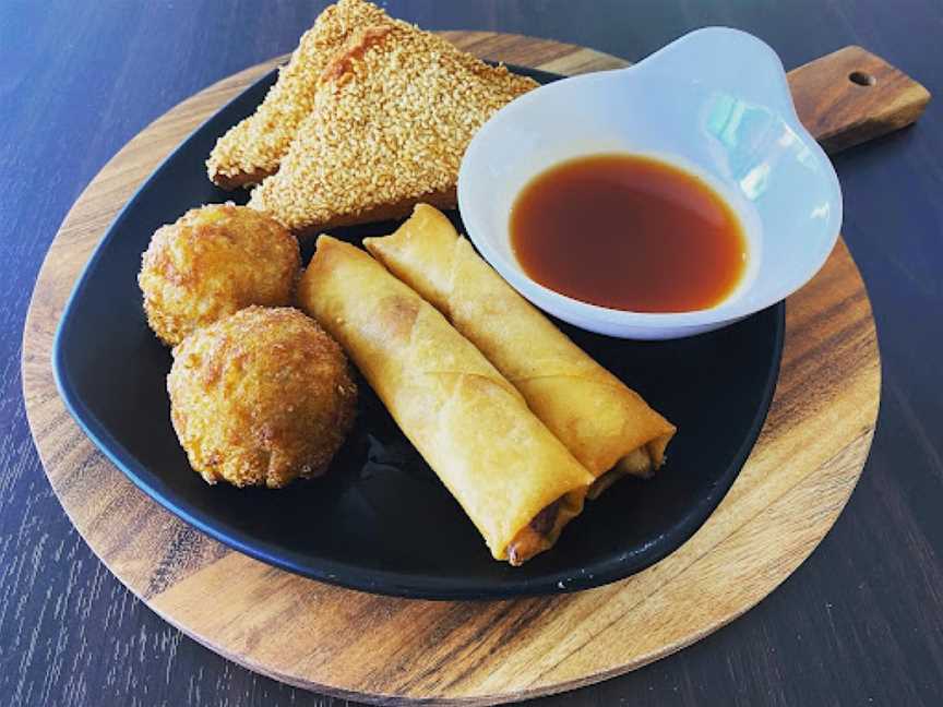 Honey Noodle and Modern Chinese Cuisines, Toowoomba City, QLD