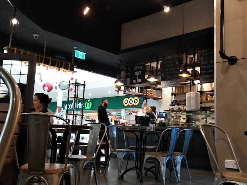 Leaf Cafe & Co, St Clair, NSW