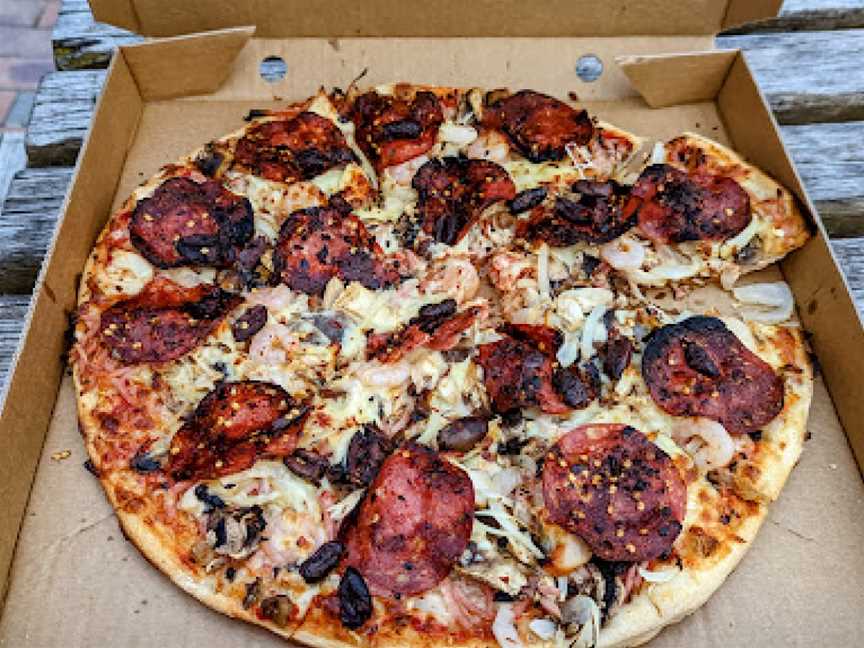 Lee's Pizza & Take Away, Mallacoota, VIC