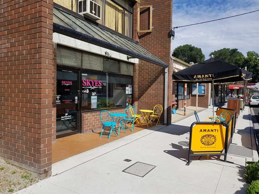 Lyrebird Courtyard Cafe, Foster, VIC