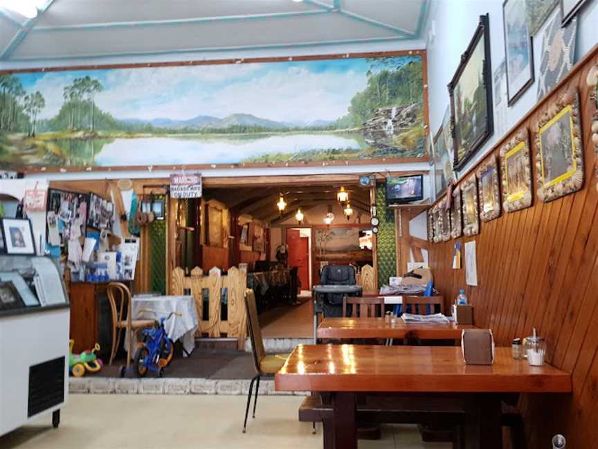 Masias Coffee Lounge, Sale, VIC