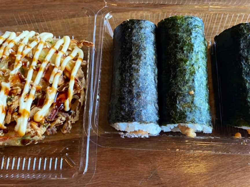 Momo Sushi, Carlton, VIC