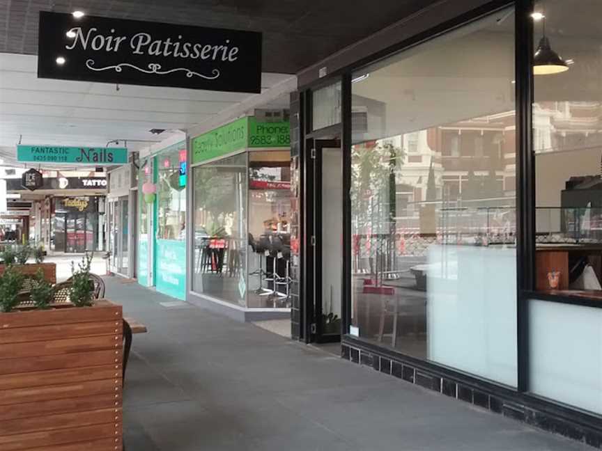 Noir Patisserie, Mentone, VIC