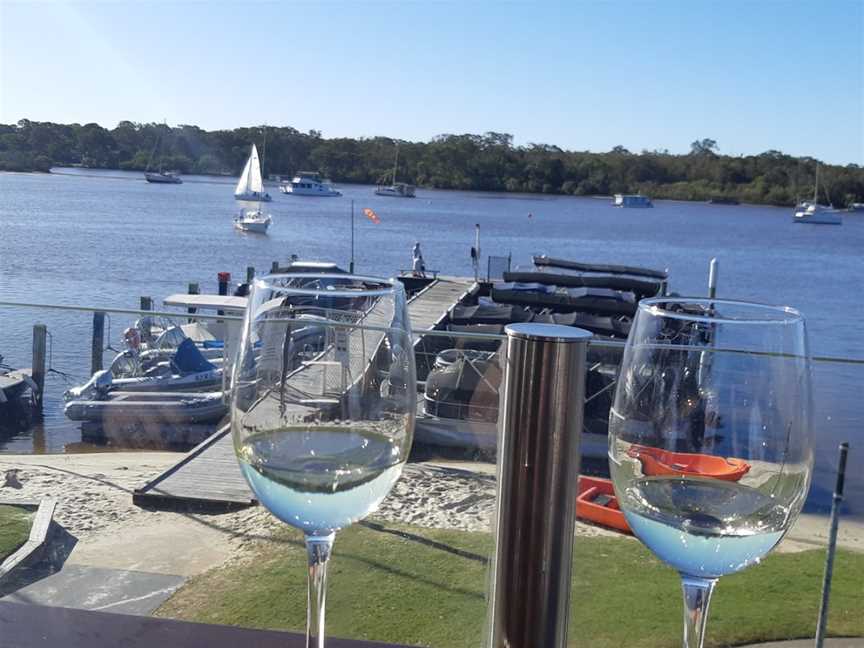 Noosa Yacht and Rowing Club, Noosaville, QLD