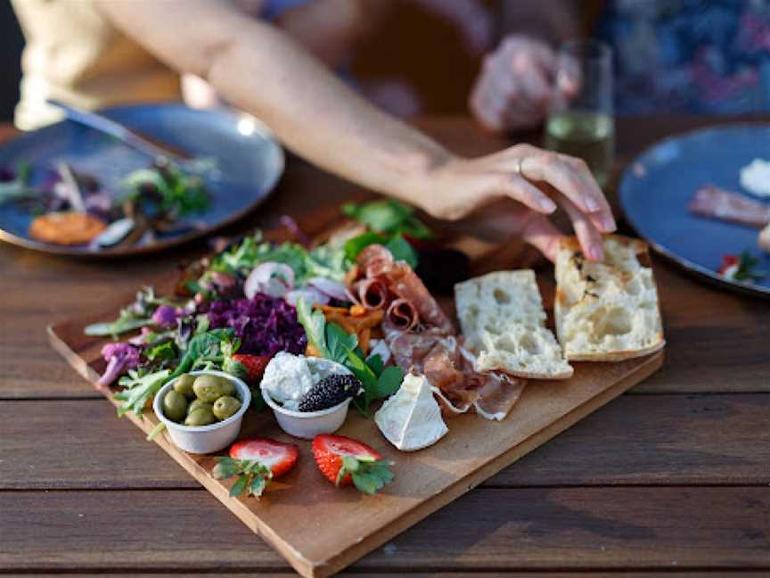 Picnic Real Food Bar, Tamborine Mountain, QLD