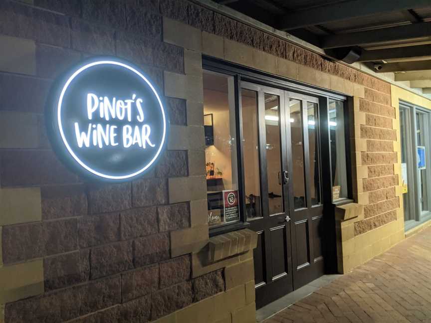 Pinot's Wine Bar, Jindabyne, NSW