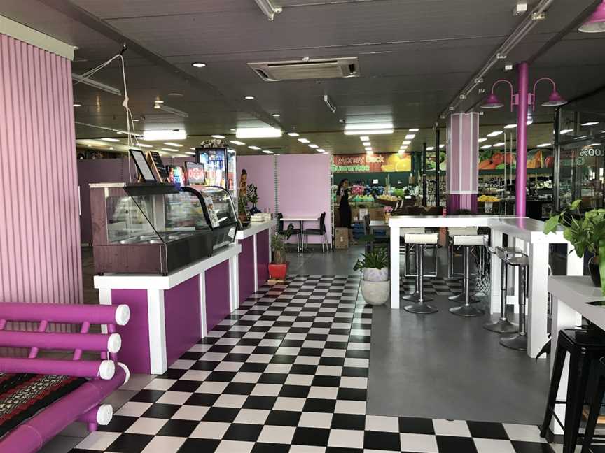 Pow's Thai Kitchen, Bundaberg West, QLD
