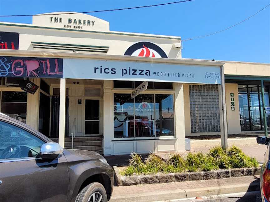 Ric's Pizza Bar, Portland, VIC