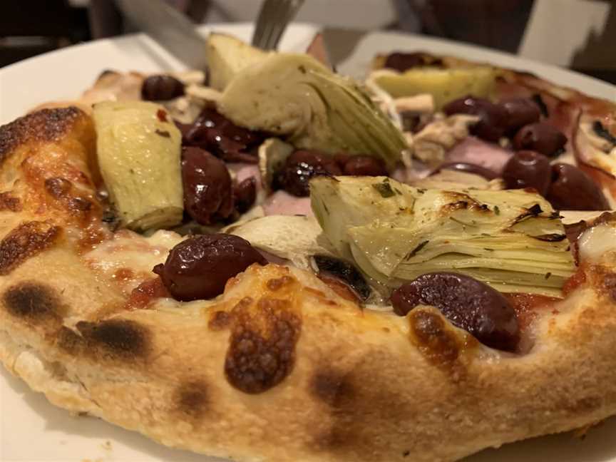 Santini Pizza E Cucina, Torquay, QLD