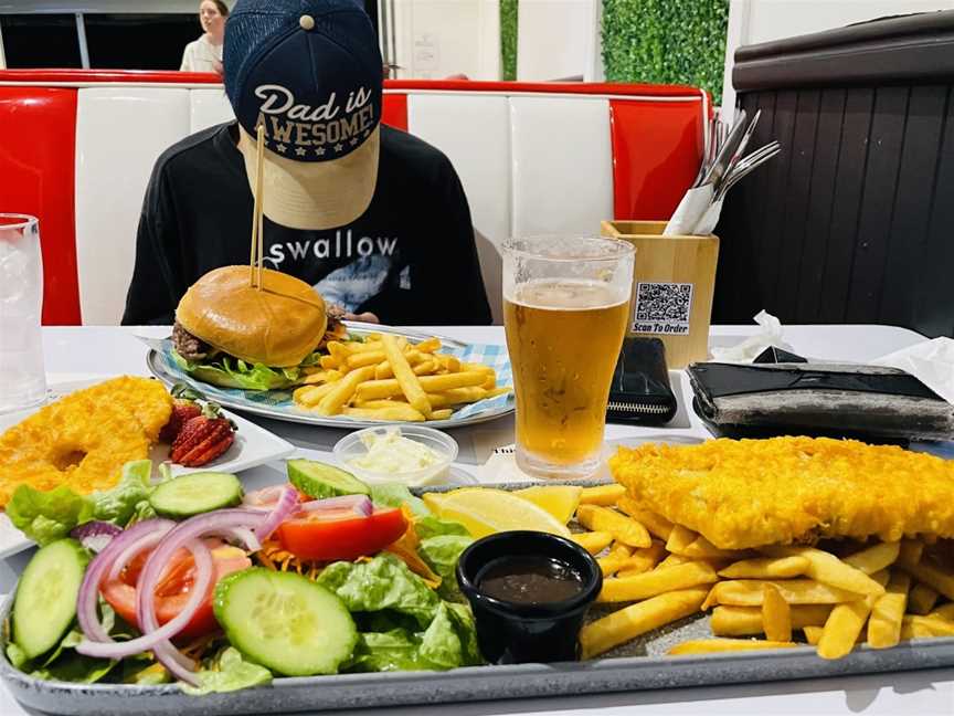 Seafront Fish & Chips, Pialba, QLD