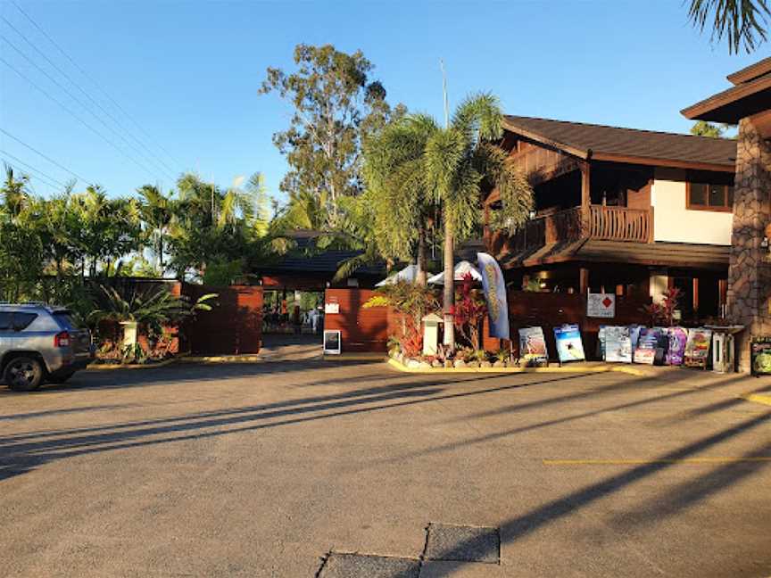 Shibby's fish and chippery, Cannonvale, QLD