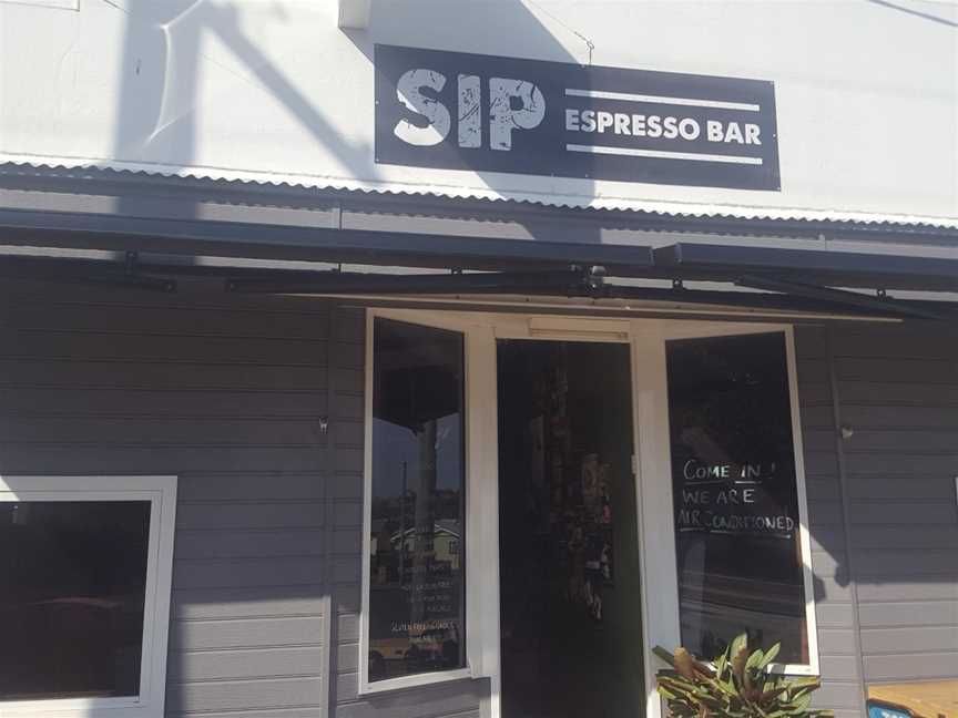 Sip Espresso Bar . Pet friendly, Maryborough, QLD