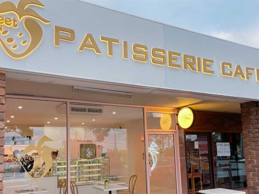 Sweet CLAN Patisserie Cafe, Doncaster East, VIC