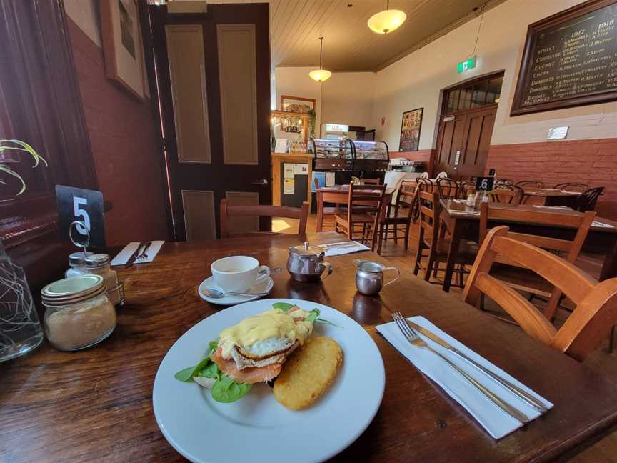 The Courtyard Cafe, Tenterfield, NSW