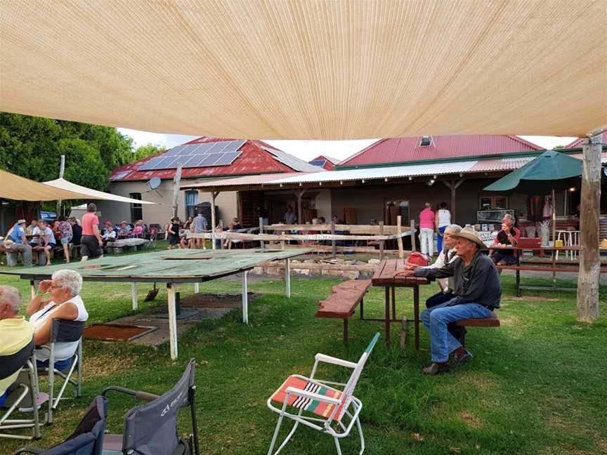 The Longhorn Bar & Grill, Deepwater, NSW