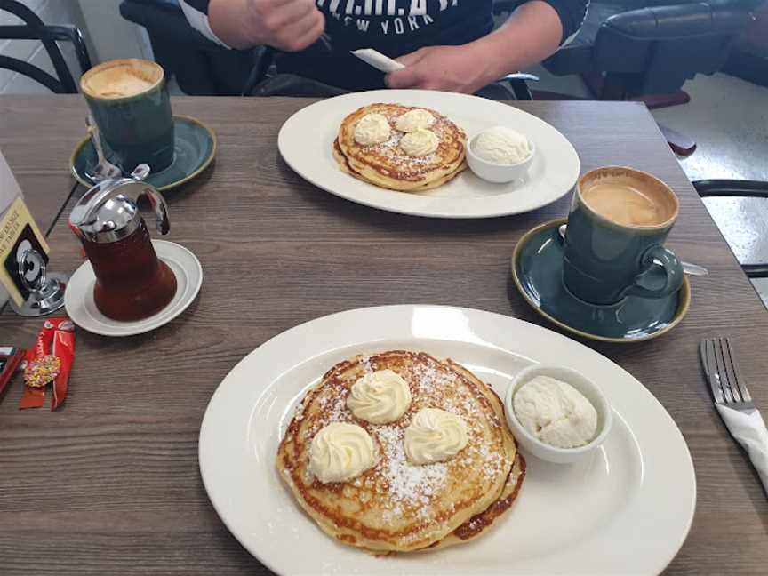 Waffle On In, Paynesville, VIC