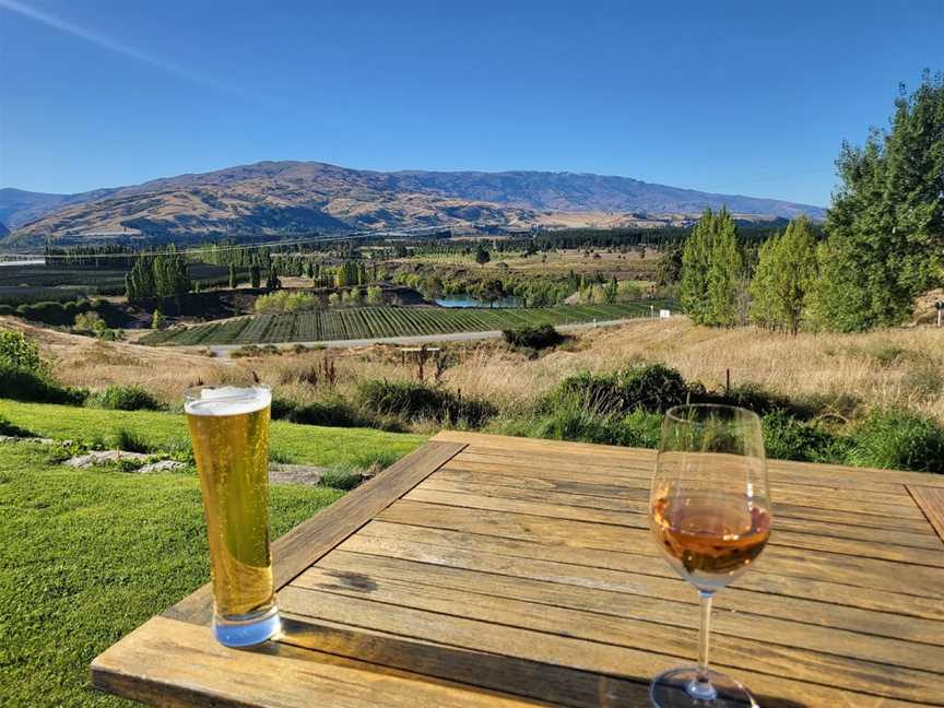 Bannockburn Hotel - Wine Country Restaurant, Cromwell, New Zealand