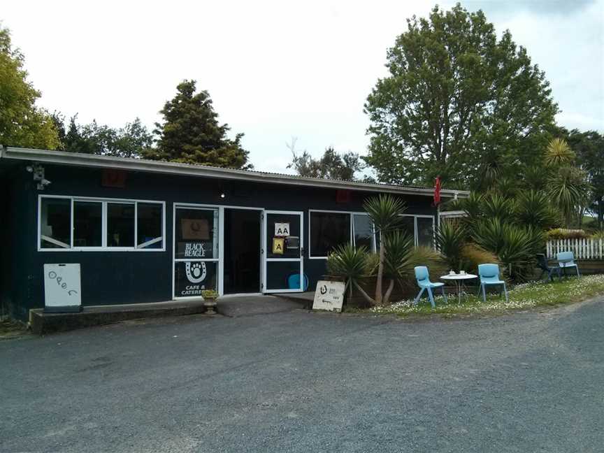 Black Beagle Cafe, Waitakaruru, New Zealand