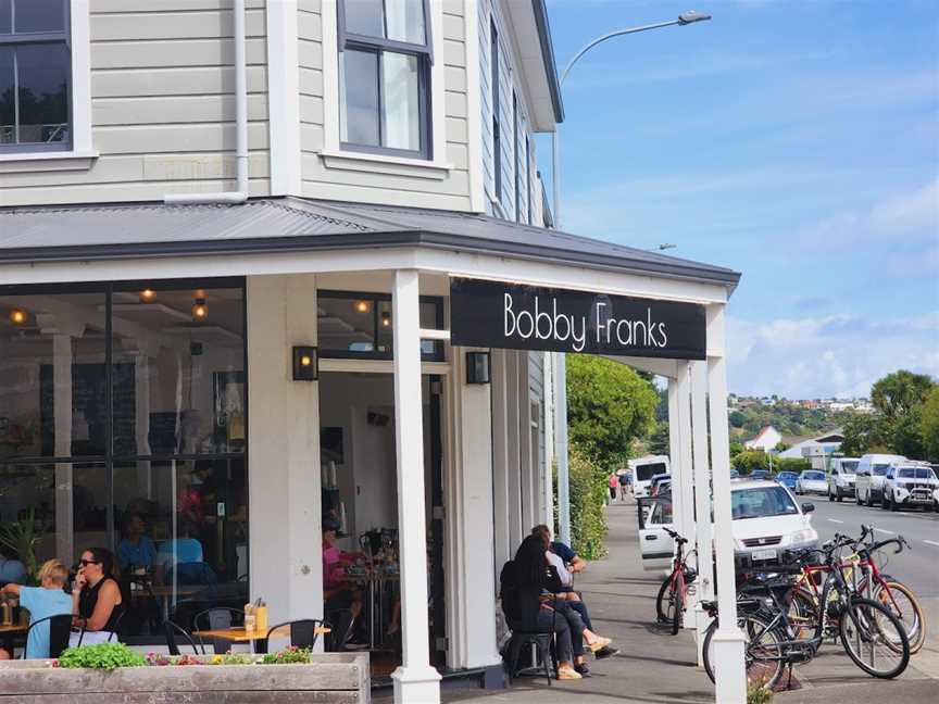 Bobby Franks Cafe, The Wood, New Zealand