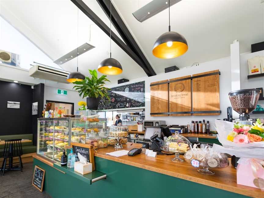 Breaking Bread cafe and eatery, Ngaruawahia, New Zealand