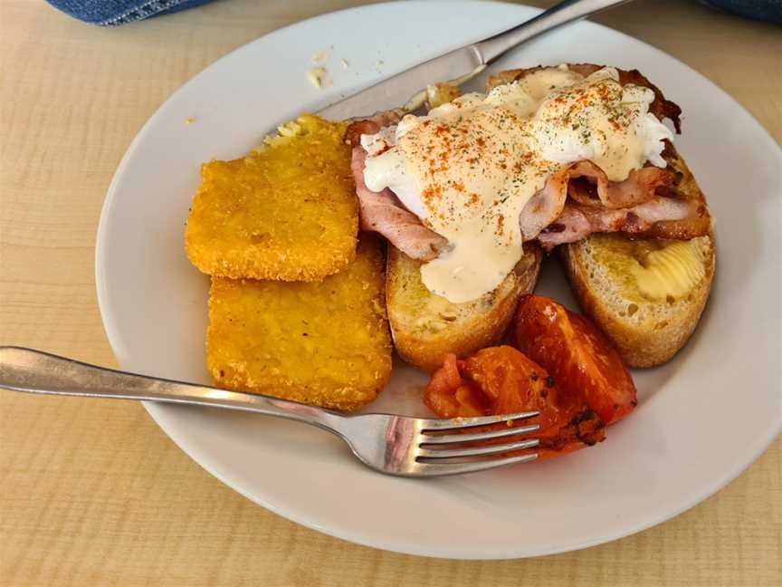 Breaking Bread Cafe Kaikohe, Kaikohe, New Zealand