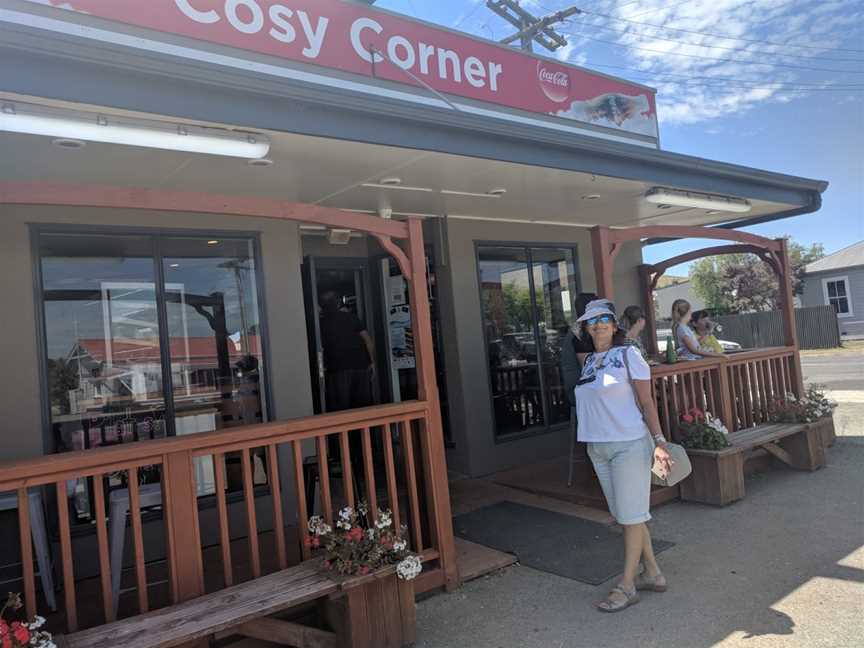 Cosy Corner Cafe, Seddon, New Zealand