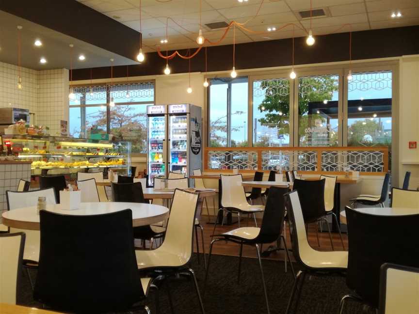 Esquires Cafe - Tower Junction, Riccarton, New Zealand
