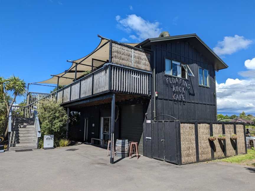 Floating Rock Cafe, Kuratau, New Zealand