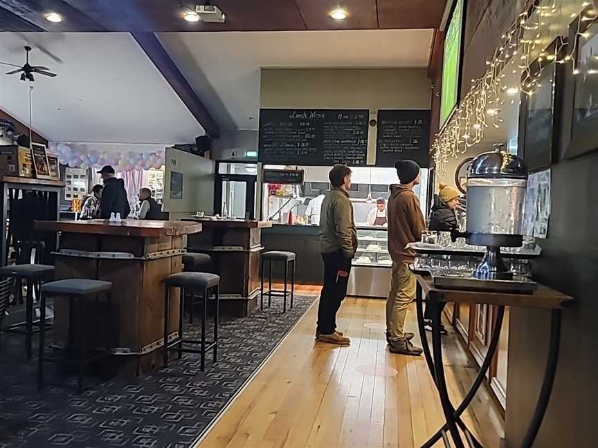 Frontier Cafe & Bar, Haast, New Zealand