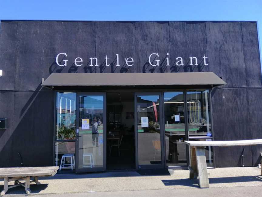 Gentle Giant Cafe, Waltham, New Zealand