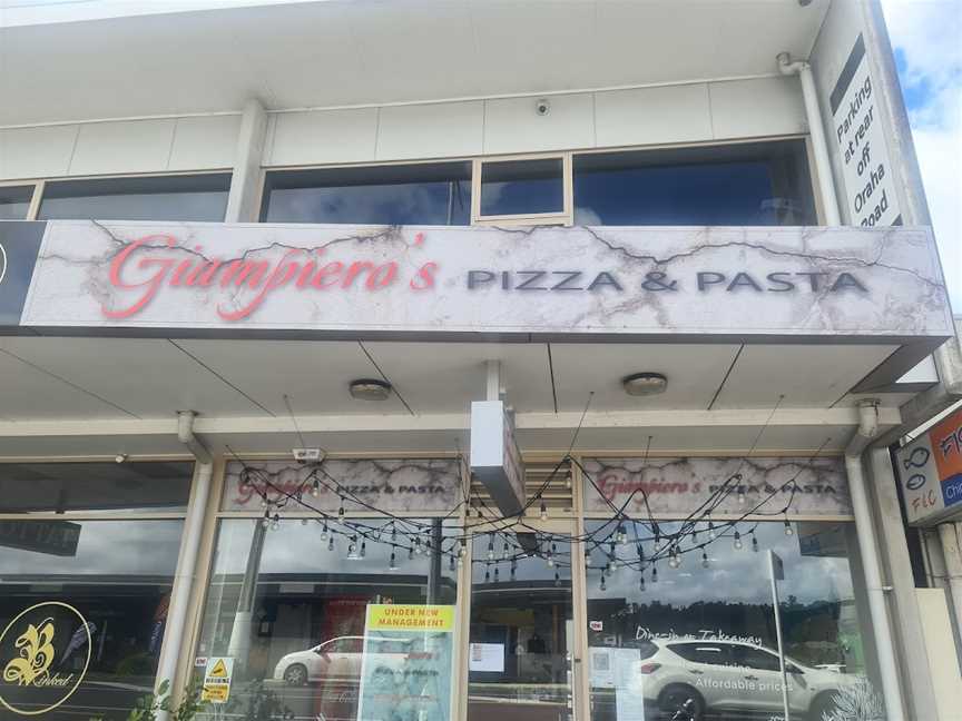 Giampiero's Pizza & Pasta, Huapai, New Zealand