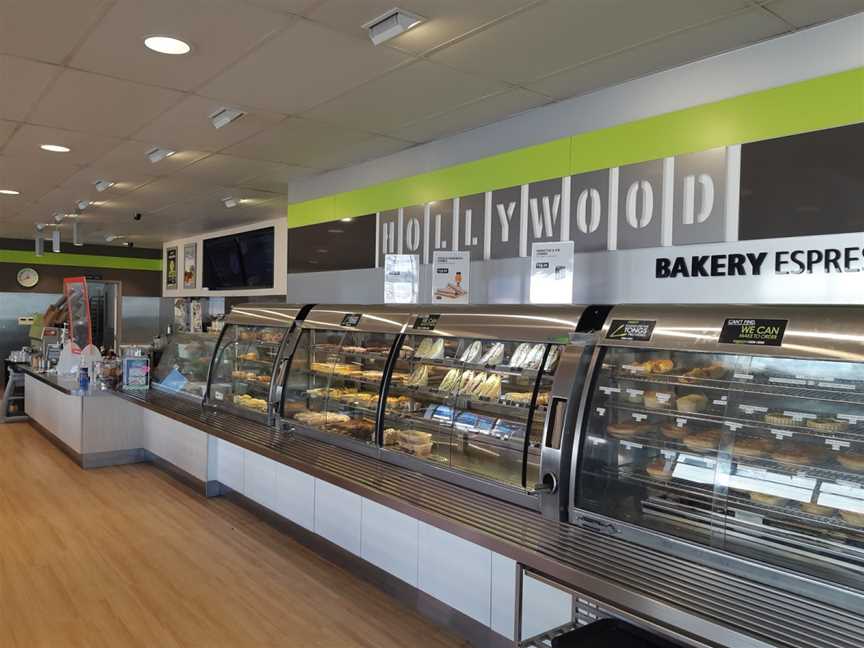 Hollywood Bakery & Espresso, Wairau Valley, New Zealand