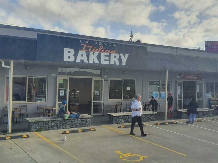 La nonna Italian Bakery, Ruakaka, New Zealand