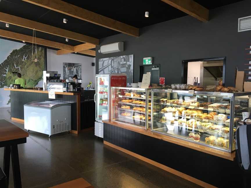 Lakefront Café, Te Anau, New Zealand