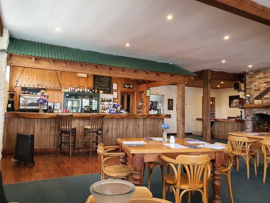 Lumberjack Cafe & Restaurant, Owaka, New Zealand