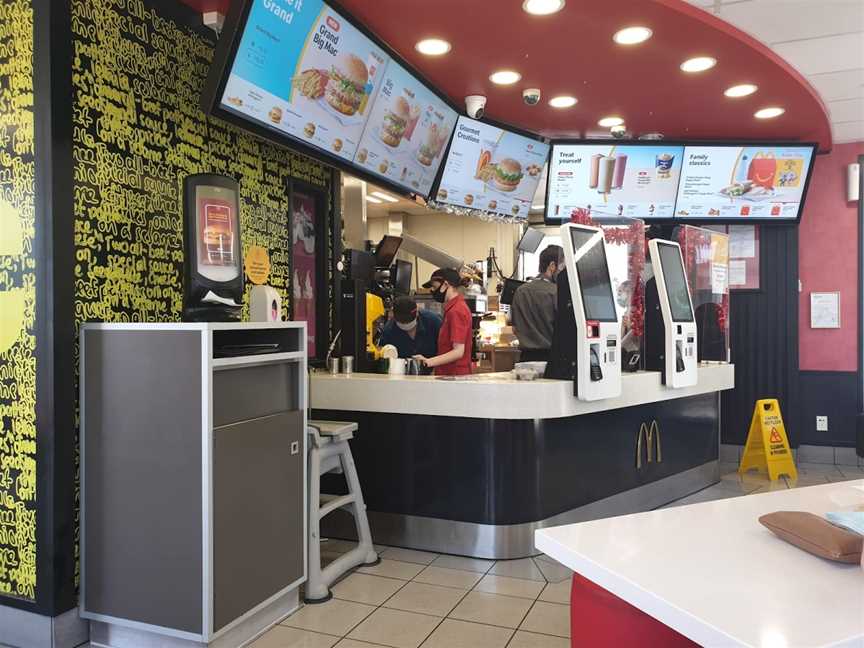 McDonald's Greerton, Gate Pa, New Zealand