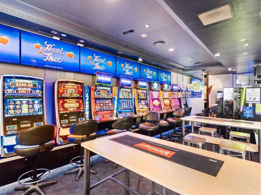 Mercury Bar & Gaming Lounge, Auckland, New Zealand
