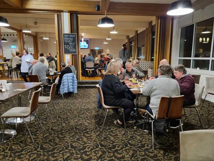 Mosgiel Memorial RSA Club, Spitfire Restaurant and Diggers Tavern, Mosgiel, New Zealand